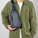 NovaCarry - Vandtæt crossbody-taske med USB-port og