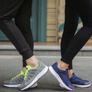 Dina casual sneakers med let sål og afslappet pasform
