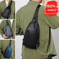 AquaCharge - Vandtæt crossbody taske med USB-opladningsport
