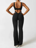 Stilfuld - Tætsiddende jumpsuit fra Nikki