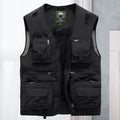 Lightweight men's outdoor vest with multiple pockets