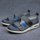 Sandaler med perforeret design