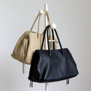 Dame Shoulder Bag med Lynlåslommer og Håndtag
