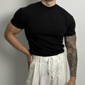 Casen - Slim fit t-shirt med korte ærmer og høj hals
