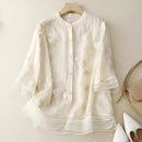 Mila - Blomsterbluse med broderi og blondedetaljer