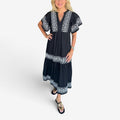 Dame V-Hals Midi-Kjole med Print
