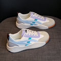 Isla letvægts sneakers med slidstærk sål og rund tå design