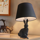 BunnyGlow - Skrivebordslampe med kanindesign & konisk skærm