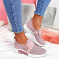 Naina - Slip-on sneakers med polstret sål og justerbar rem