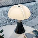LumiGlow - Elegant retro-bordlampe med varm