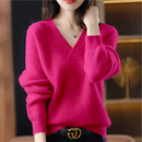 Dame V-hals ribstrikket sweater