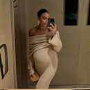 Dame graviditetsmaxikjole med off-shoulder