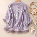 Mila - Blomsterbluse med broderi og blondedetaljer