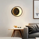 Moderne LED-væg med justerbar baggrundsbelysning