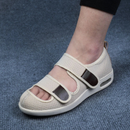 Sandaler med perforeret design