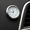 TimeFix – Elegant mini-dashboardur med analog urskive