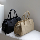 Dame Shoulder Bag med Lynlåslommer og Håndtag