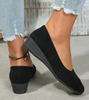 Veda – Stilfulde Kile Sko med Klassisk Afrundet Tå