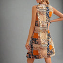 Dame Mini Kjole med Patchwork Print og Brede Stropper