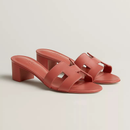 Dame Sandaler med Firkantet Hæl og Slip-On Design
