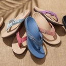 Dame flip-flop slippers med dekorativ spænderem
