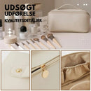 Olivia – Makeup rejsetaske med bred åbning og stort rum