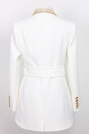 Elegant blazer fra Samantha med reverskrave og knaplukning