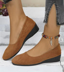 Veda – Stilfulde Kile Sko med Klassisk Afrundet Tå