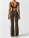 Stilfuld - Tætsiddende jumpsuit fra Nikki
