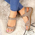Nova - Behagelige sandaler med justerbare remme for en
