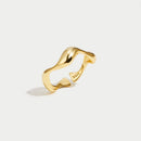 Frances bølgeinspireret ring