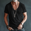 Brian - Casual T-shirt med V-hals og brystlomme