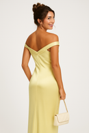 Penelope off-shoulder maxikjole