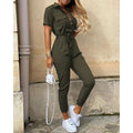 Rhea – Moderigtigt jumpsuit med knaplukning & bælte i taljen
