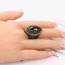 Liama – Boho vintage ring med mørkt midterstykke