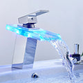 LumiFlow - LED vandfaldshane med temperaturindikator