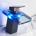 LumiFlow - LED vandfaldshane med temperaturindikator