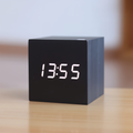 WoodTime - Digitalt LED-træur med batteridrift