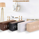 Elegant vækkeur med minimalistisk display