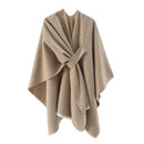 Anice poncho med wrap-model og åben front