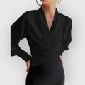 Marie elegant bluse med V-hals og lange ærmer