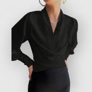 Marie elegant bluse med V-hals og lange ærmer