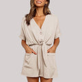 Ava - Dame jumpsuit med V-hals & knapper foran