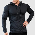 William - Athleisure hættetrøje med muscle fit og justerbar