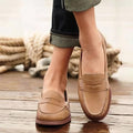 Linda – Slip-on loafers med teksturerede detaljer