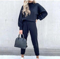 Ondine - Stilfuldt sæt med sweatshirt og bukser med halvhøj