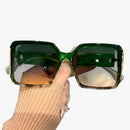 Laina – Stilfulde overdimensionerede solbriller med gradientglas til brug hele dagen