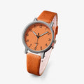 Stilfuldt dameur med vintage-inspireret design