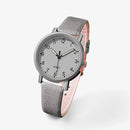 Stilfuldt dameur med vintage-inspireret design