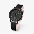 Stilfuldt dameur med vintage-inspireret design